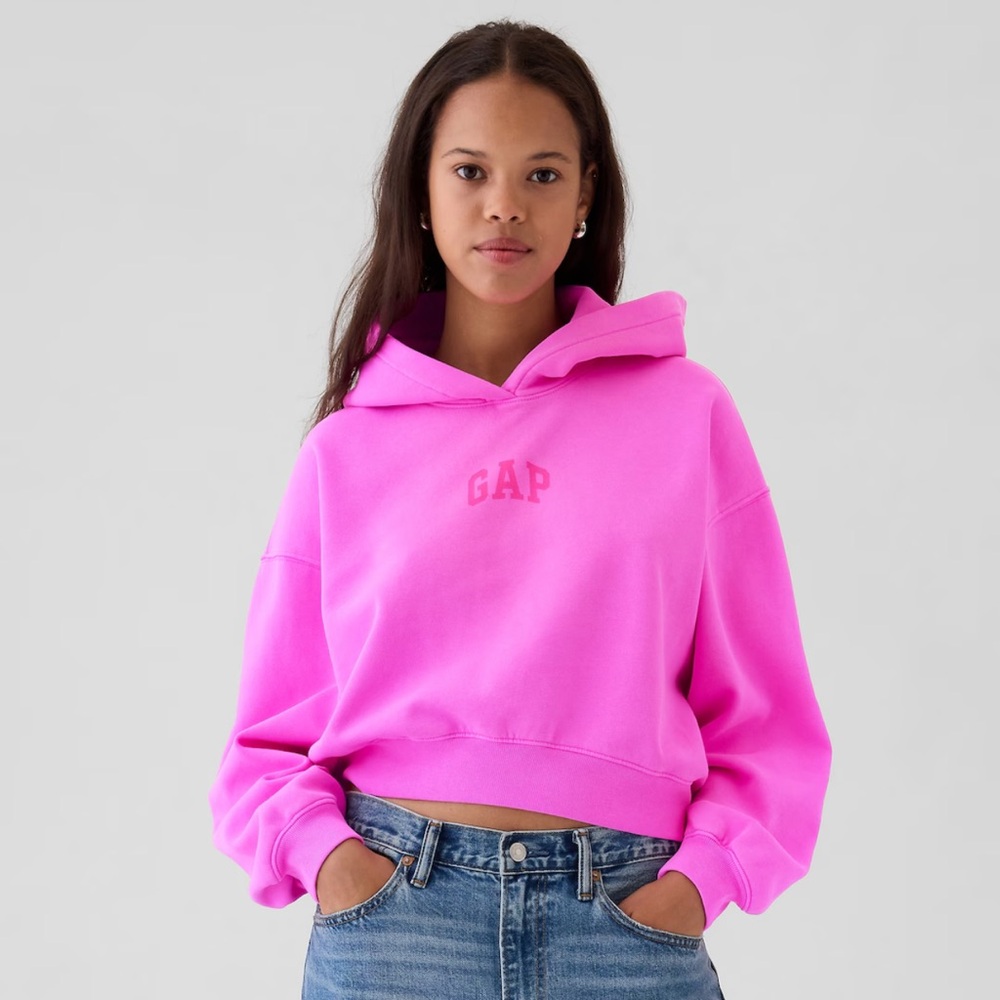 GAP Women's vintagesoft crop logo hoodie